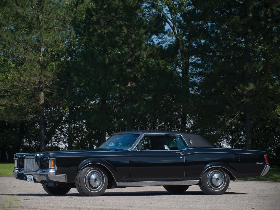  Lincoln Continental Mark III 1967 года  (фото 8 из 13)
